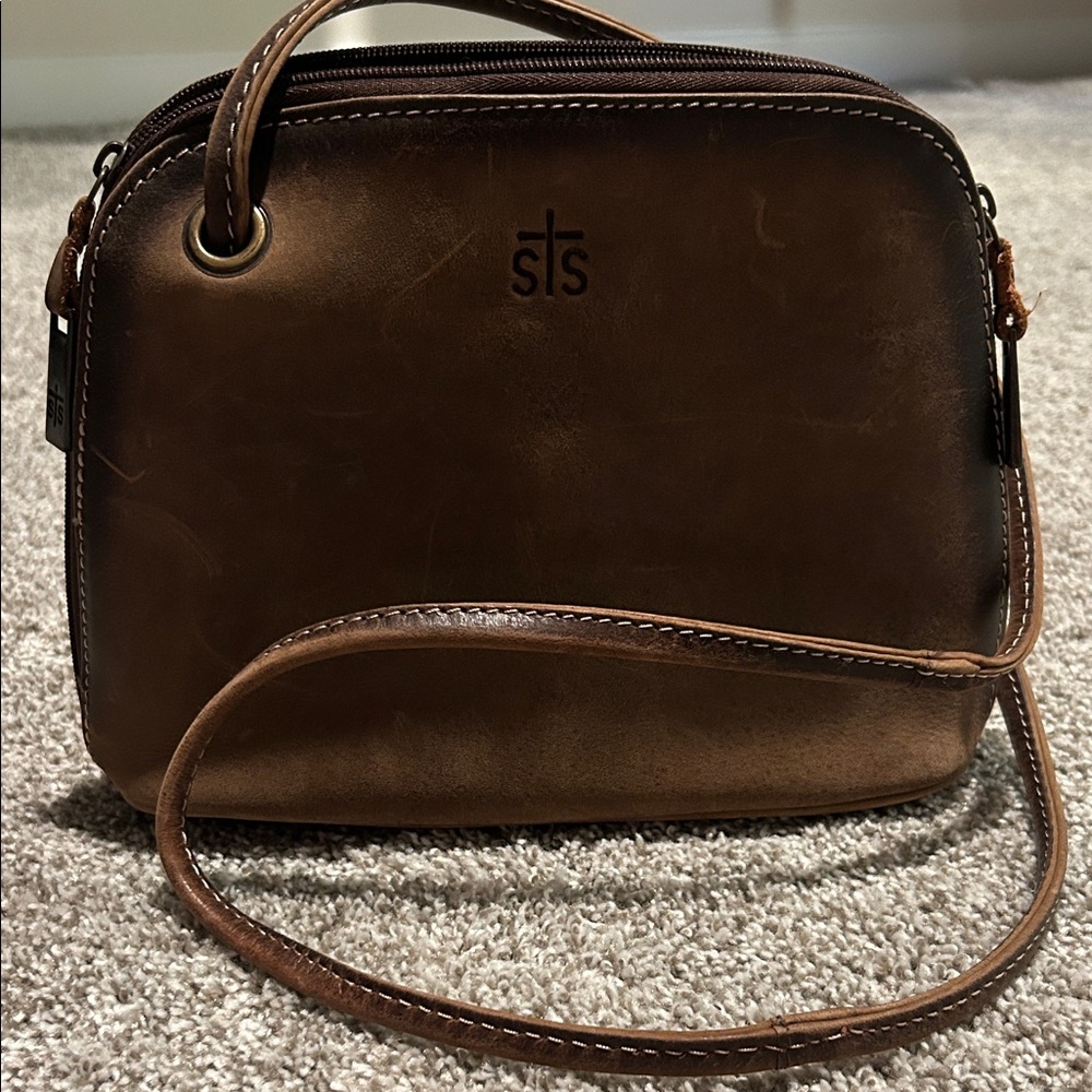 STS Ranchwear Dark Brown Leather Bag